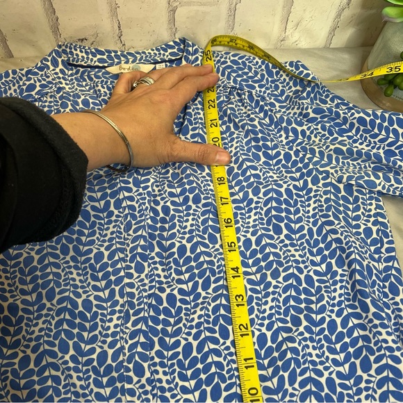 Boden Olive Blouse in Meadow Spring Vine WA771 Size 4 - Picture 6 of 9